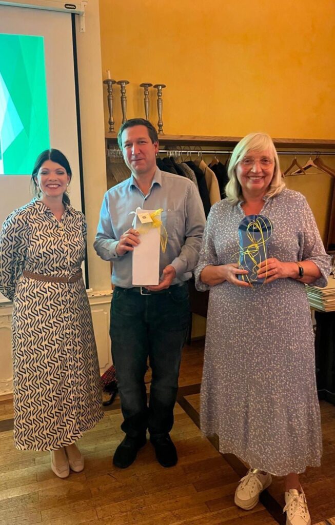 Melanie Perrey, Prof. Dr. Marcel Romanos, Petra Müller-März