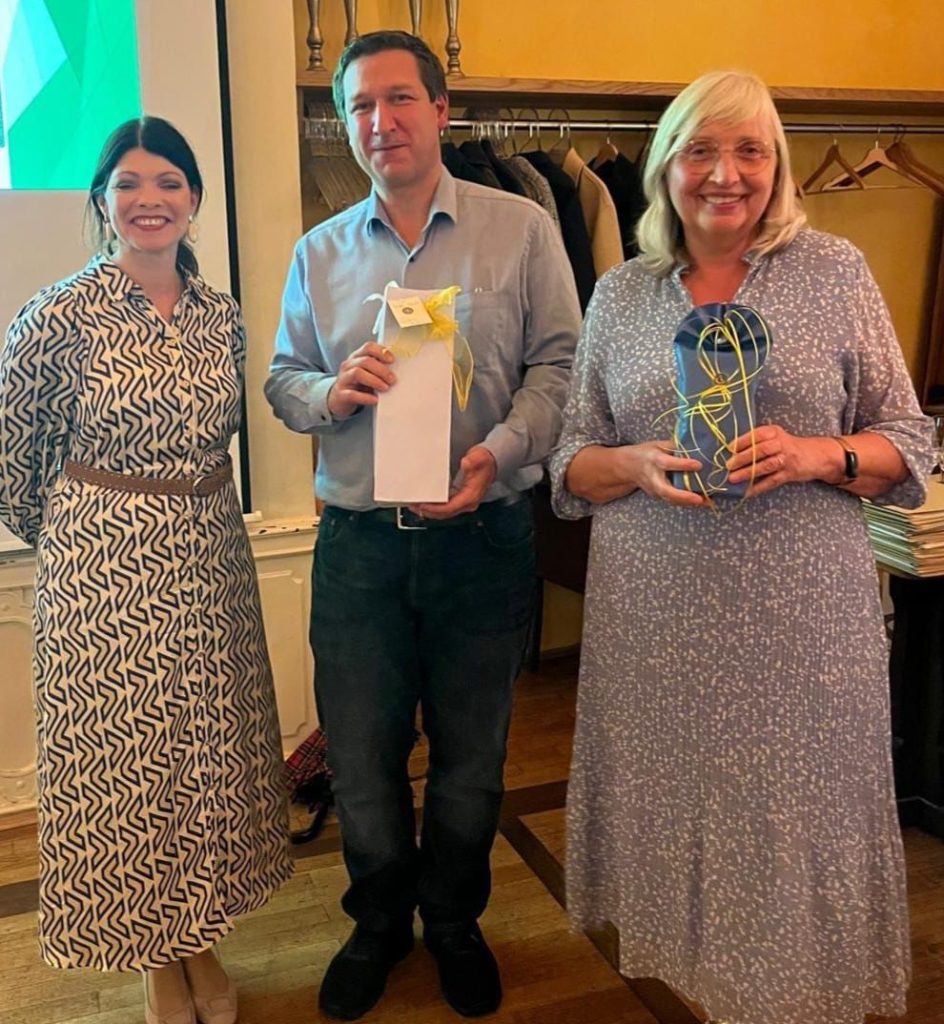 Melanie Perrey, Prof. Dr. Marcel Romanos, Petra Müller-März